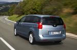 Peugeot 5008 2009 года